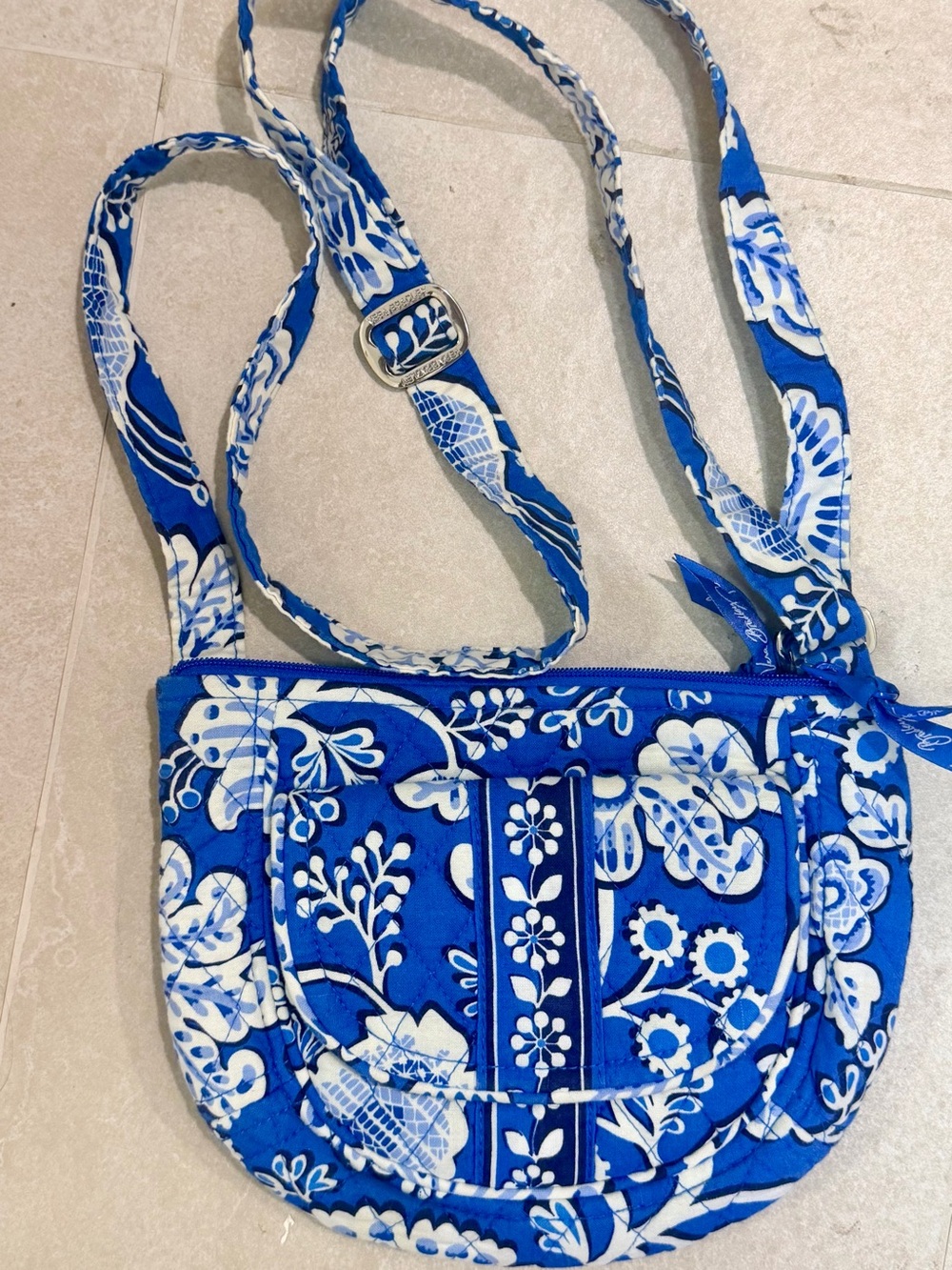Vera Bradley crossbody bag